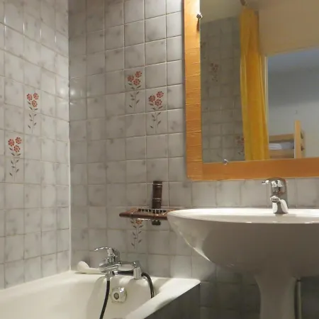 Studio Auris, 1 Piece, 6 Personnes - Fr-1-297-71 Apartman *